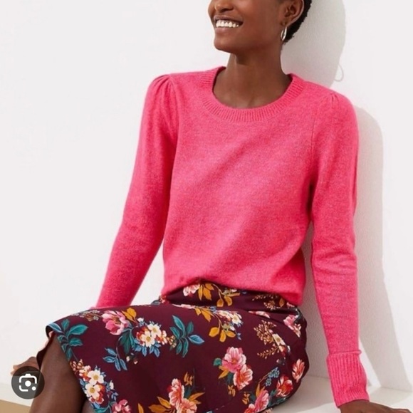 LOFT Sweaters - Loft Hot Pink Knit Sweater with Puff Sleeves XS Petite